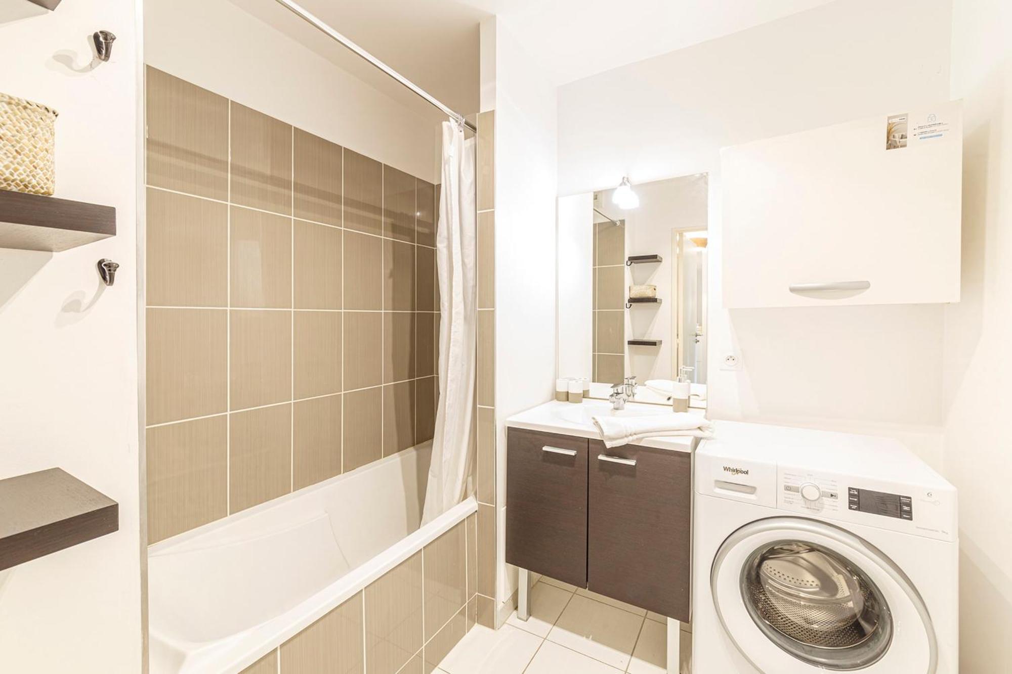 Le Jean Moulin - Appartement A 2 Pas Du Tramway Анже Екстер'єр фото